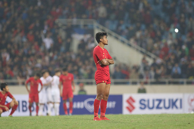 U23 Việt Nam thắng kịch tính: Cầu thủ Indonesia gây sự dính thẻ đỏ - 5
