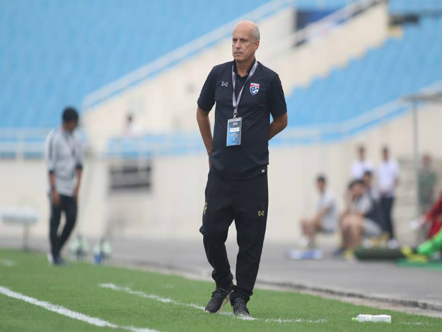 Bóng đá - U23 Thái Lan hạ Brunei 8-0: "Phù thủy" Brazil "dọa" U23 Việt Nam