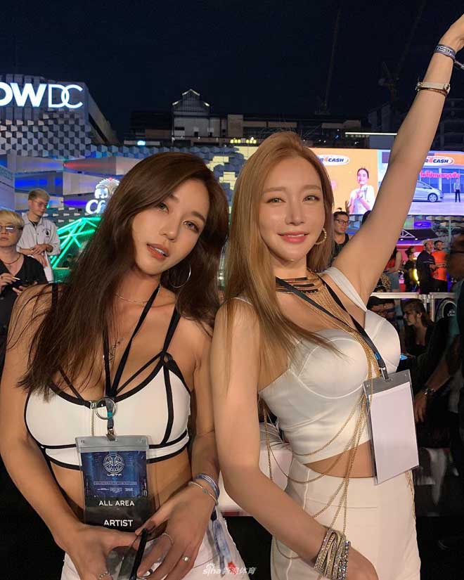 Đệ nhất ring-girl khuynh đảo sàn võ: Gây sốt báo Trung Quốc vì quá đẹp - 10