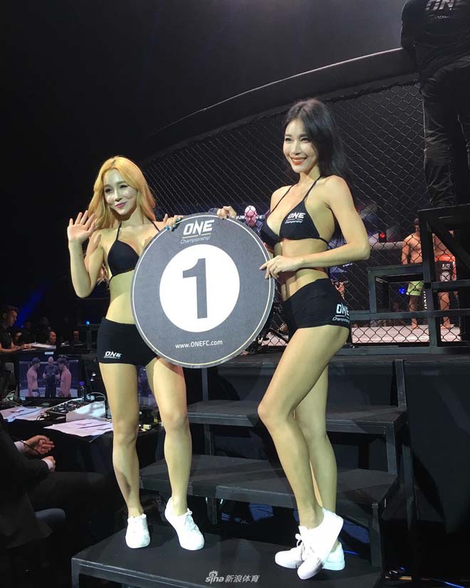 Đệ nhất ring-girl khuynh đảo sàn võ: Gây sốt báo Trung Quốc vì quá đẹp - 1