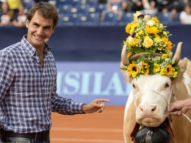 Tennis 24/7: Federer bất ngờ lộ tật xấu lười tập luyện & ham chơi