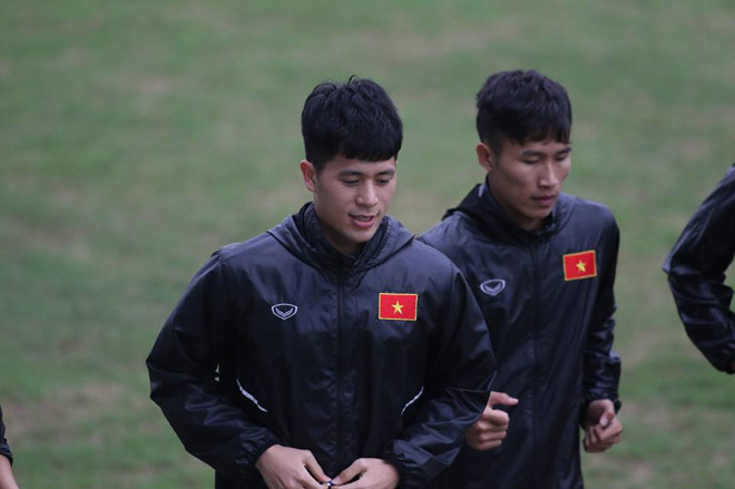 U23 Việt Nam tập đấu Thái Lan: Tiến Dũng, Đức Chinh &#34;làm mẫu&#34; cho đàn em - 11