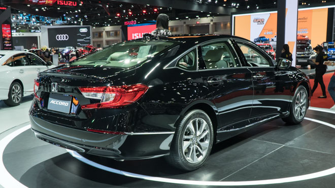 Honda Accord 2019 thế hệ mới ra mắt với giá bán từ 1,1 tỷ đồng, dự kiến về Việt Nam trong năm nay - 4