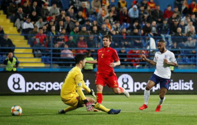 Montenegro - Anh: Đỉnh cao ngược dòng, 6 bàn tưng bừng - 1