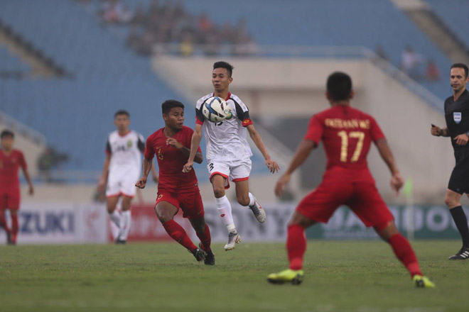 U23 Indonesia - U23 Brunei: Bi hài chấm 11m, rượt đuổi 3 bàn kịch tính Video-ket-qua-bong-da-U23-Indonesia---U23-Brunei-Trung-phat-sai-lam-cua-55594255_2078070468974476_6404113760973225984_n-1553598261-881-width660height440