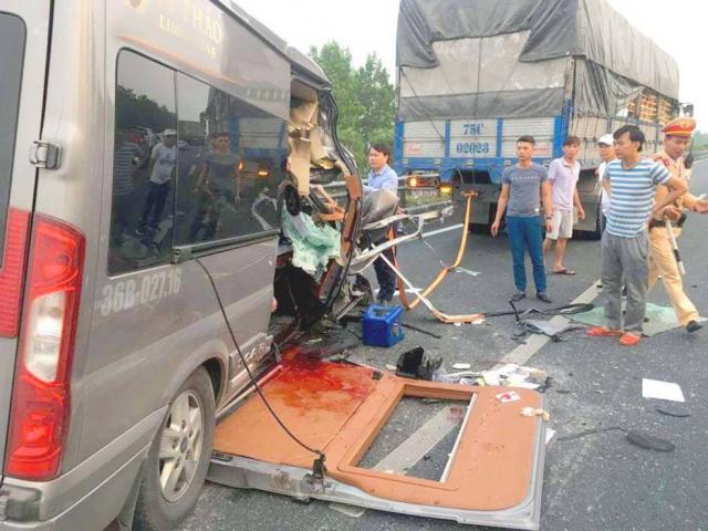 Kinh hoàng xe Limousine chạy khoán chuyến ở Thanh Hóa