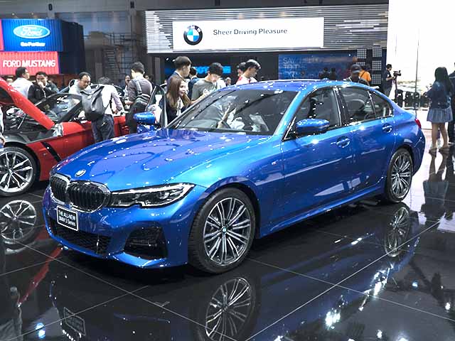 Cận cảnh BMW 3-Series G20 và BMW Z4 thế hệ mới vừa ra mắt tại Thái Lan