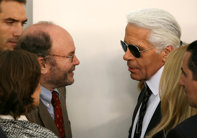 Năm 1983, anh em nhà Wertheimer bổ nhiệm Karl Lagerfeld làm giám đốc nghệ thuật của bộ phận thời trang của Chanel