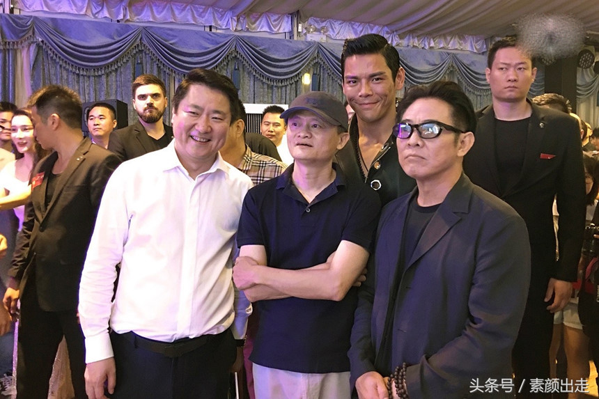 Mỹ nhân vừa đính hôn với con trai "ông trùm Hong Kong" Hướng Hoa Cường là ai? - 5