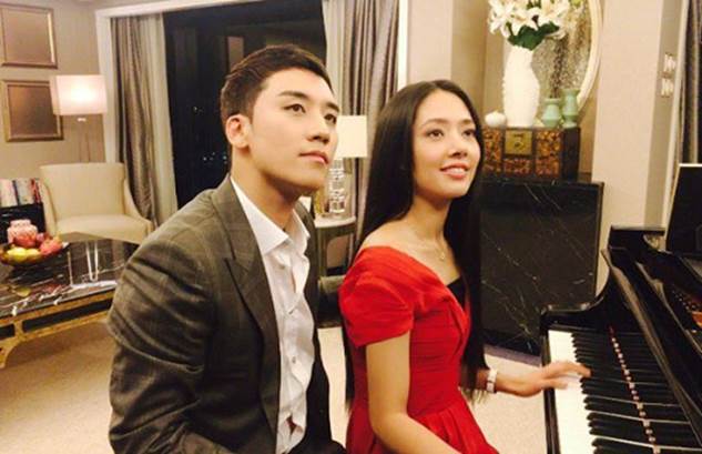 Mỹ nhân vừa đính hôn với con trai "ông trùm Hong Kong" Hướng Hoa Cường là ai? - 7