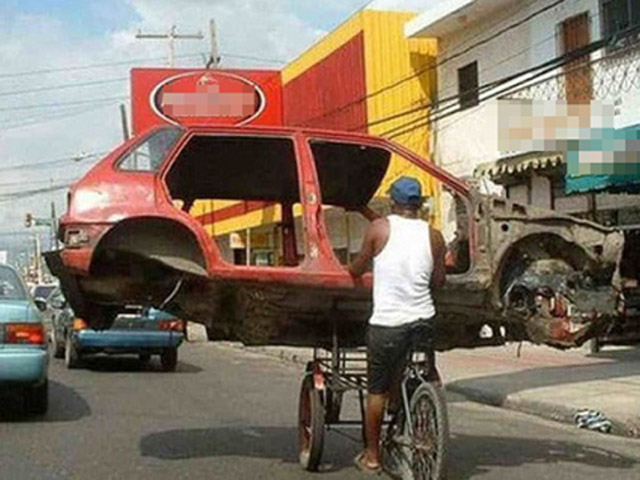 Tranh vui - "Sợ mất mật" khi bắt gặp những shipper bá đạo trên đường