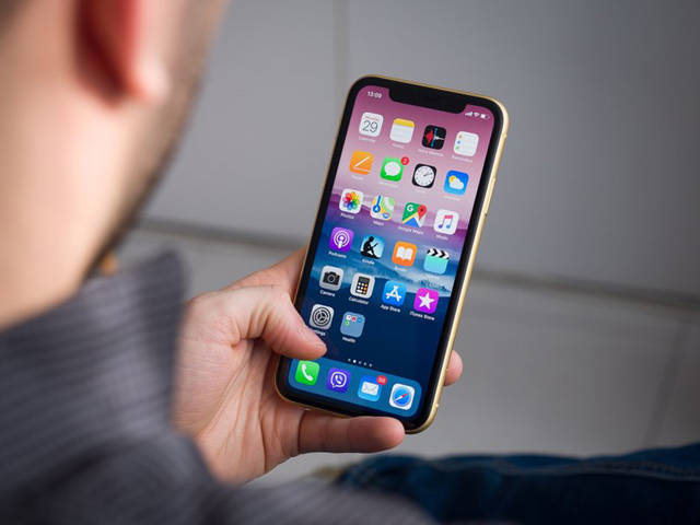 Thời trang Hi-tech - Chiếc smartphone bán “chạy” nhất tháng 1 sẽ khiến bạn bất ngờ