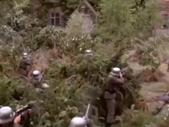 Media - “Bó tay” trước những cảnh bắn súng không tưởng trong phim hành động