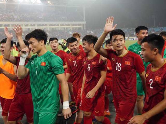 SAO U23 Việt Nam trở về CLB: Nỗi lo kiếp dự bị & cơn đau đầu của thầy Park