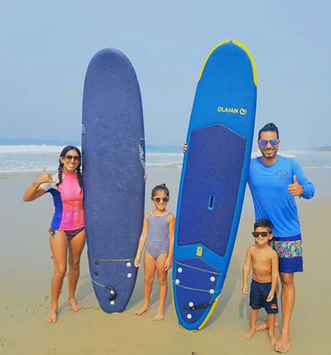 Chán nản với cuộc sống, cặp vợ chồng bán hết đồ đạc để đi du lịch vòng quanh thế giới - 2