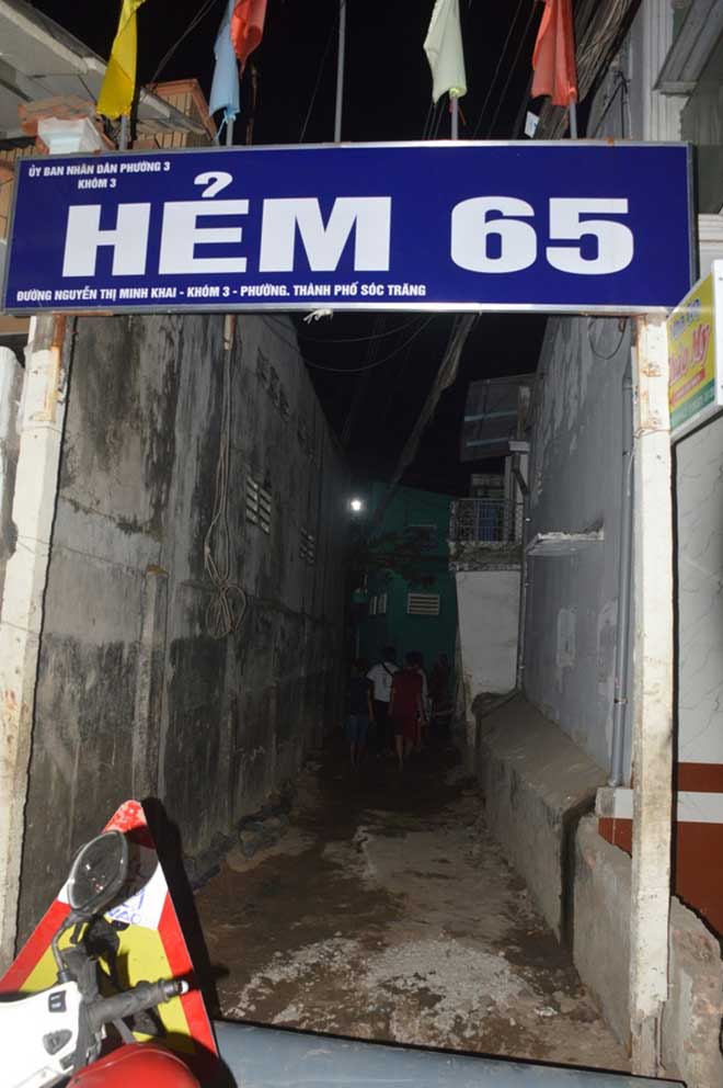 Phát hiện xương người trong một hố sâu - 2
