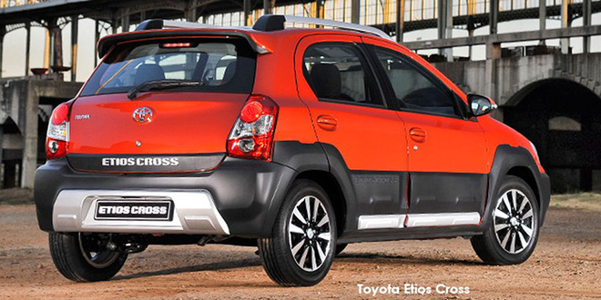 Toyota Etios Cross mở bán, giá từ 210 triệu đồng, đối thủ của Hyundai Grand i10 - 4