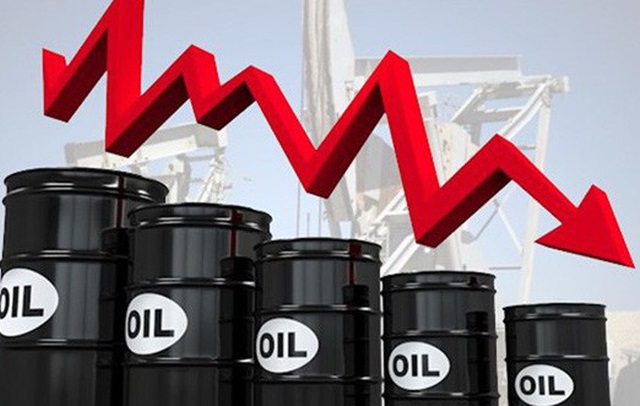 Giá dầu thô bất ngờ quay đầu giảm