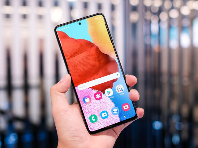 Thời trang Hi-tech - Galaxy A51 chưa hết "hot", Galaxy A52, A72 và nhiều thành viên mới đã lộ diện
