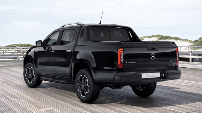 Mercedes-Benz thêm gói tùy chọn phụ kiện Black Package cho dòng X-Class - 2