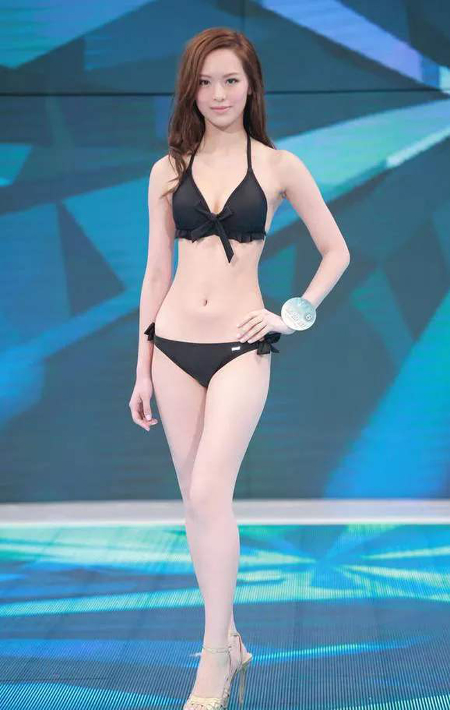 Năm 2016, Phùng Doanh Doanh đăng quang cuộc thi Hoa hậu Hong Kong và sớm trở thành người của nhà đài TVB.