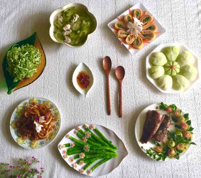 Mê mẩn cách trang trí đĩa rau luộc như một