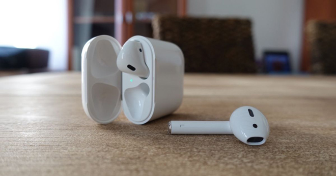 Bé trai 7 tuổi vào viện vì nuốt phải tai nghe AirPod - 2