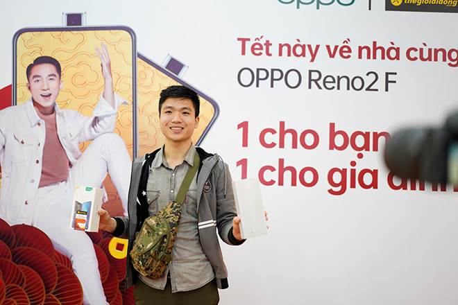 Tết này, người dùng OPPO sẽ về nhà cùng món quà điện thoại Reno2 F mới tinh dành cho gia đình - 4