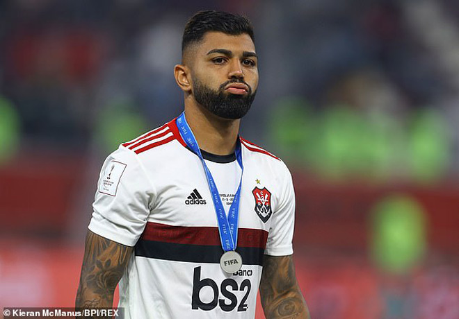 Chelsea nhắm đến "sát thủ" người Brazil Barbosa