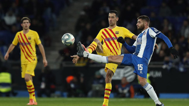 Video highlight Espanyol - Barcelona: Rượt đuổi 4 bàn, đột biến SAO Trung Quốc - 1