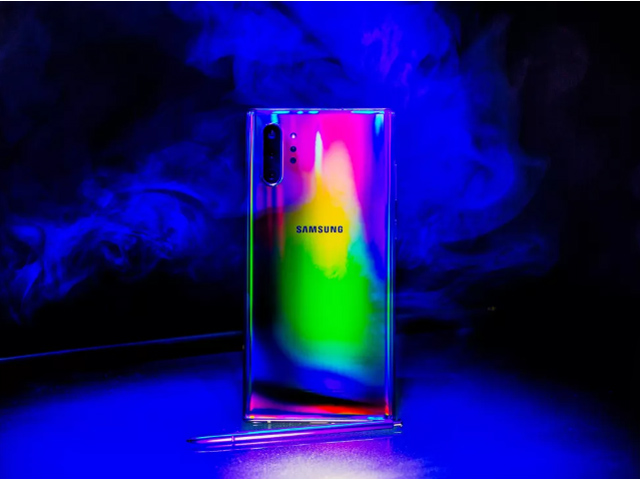 Thời trang Hi-tech - Dự đoán 6 xu hướng thịnh hành nhất trên smartphone năm nay