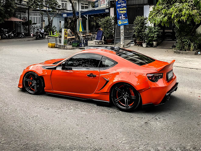 Cận cảnh “hàng độc” Subaru BRZ lên widebody tại TP.HCM - 11