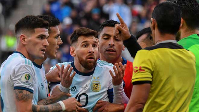 Messi nổi giận tố vụ dàn xếp Brazil vô địch: Sốc với nguy cơ án phạt cực nặng - 1