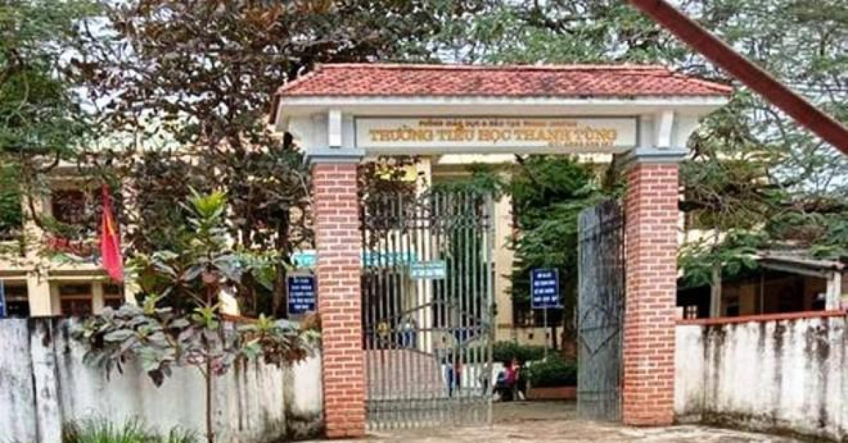 Giáo dục - du học - Sở GD&amp;ĐT Nghệ An nói gì về việc 'bỏ quên' học sinh trong nhà vệ sinh?