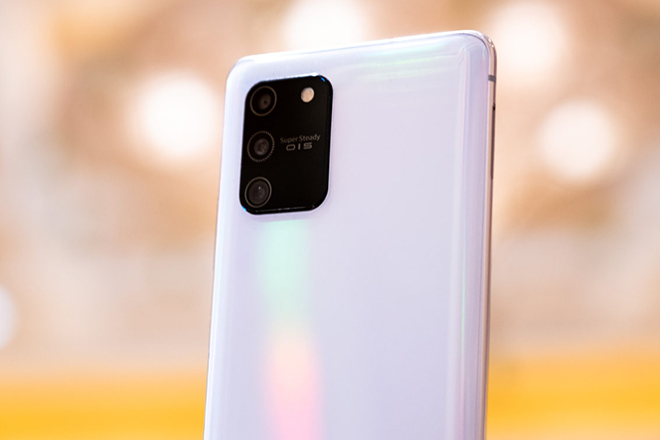 Cận cảnh Galaxy S10 Lite và Note10 Lite - siêu phẩm trong cơ thể cấp thấp - 4