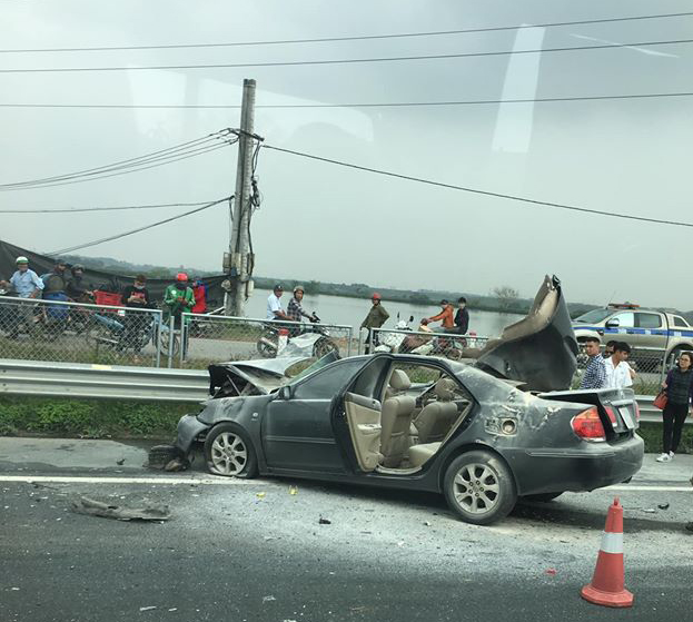 Hiện trường xảy ra vụ tai nạn giao thông. Ảnh: Trần Quảng.