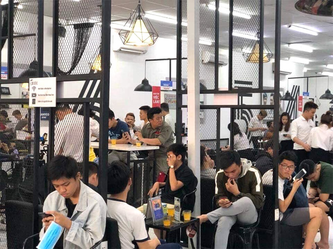Hàng triệu nam giới cả nước đổ xô đi cắt tóc đón Tết - 1