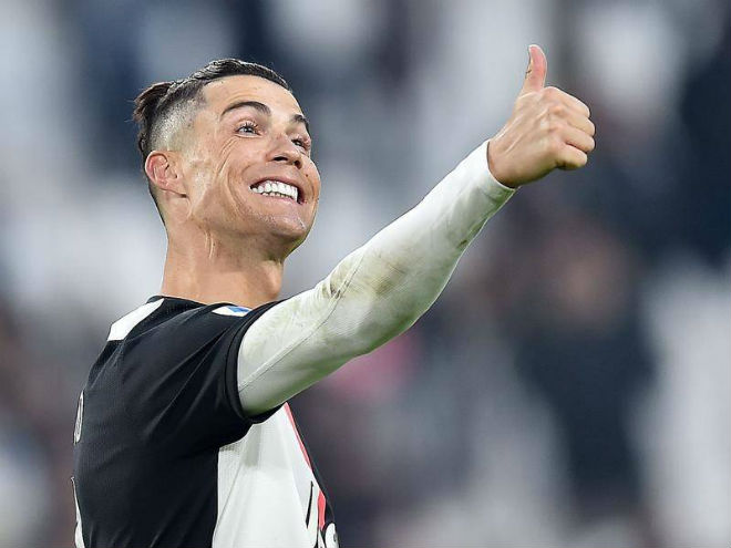 Ronaldo khởi đầu năm mới 2020 tưng bừng cùng Juventus