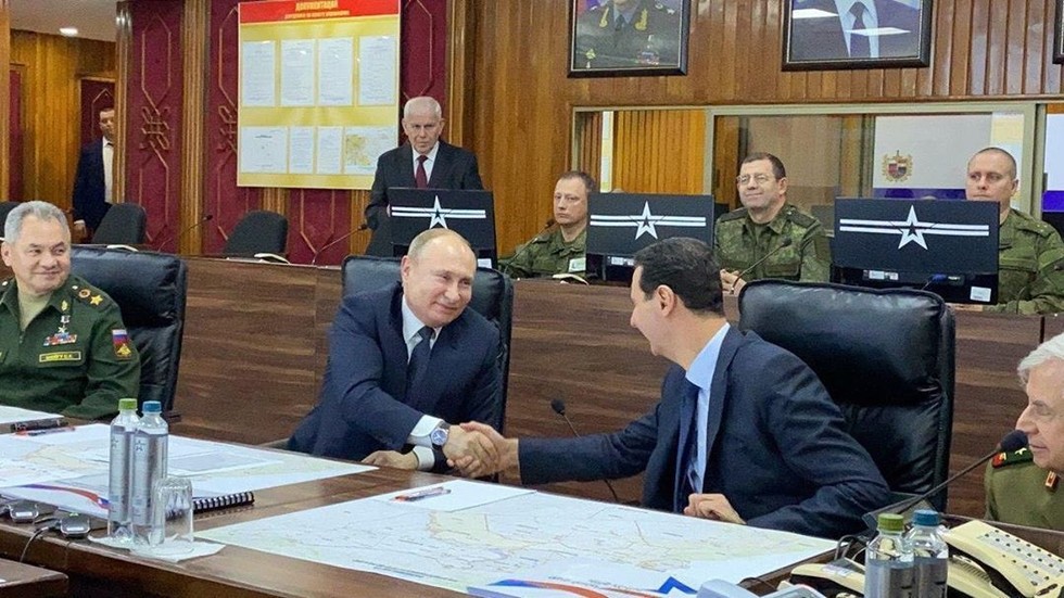 Ông Putin gặp người đồng cấp Syria Bashar al-Assad ở Damascus.