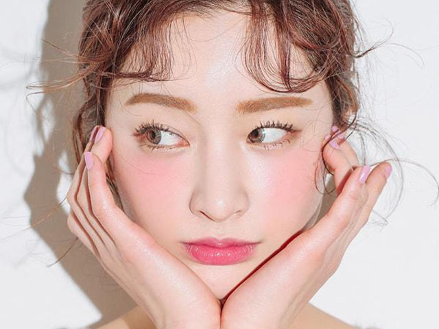 Làm đẹp - Bí quyết hay để chọn đúng phấn má theo màu da