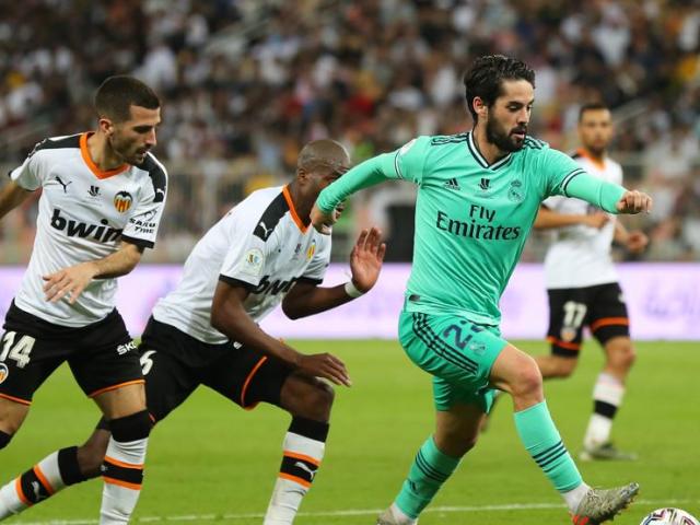 Video highlight trận Real Madrid - Valencia: Bàn thắng kỳ lạ, vé vàng chung kết