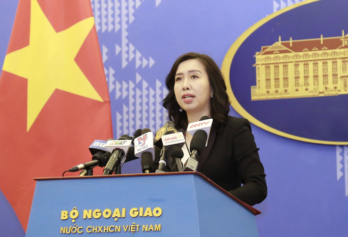 Người phát ngôn Bộ Ngoại giao Việt Nam Lê Thị Thu Hằng tại cuộc họp báo chiều 9-1
