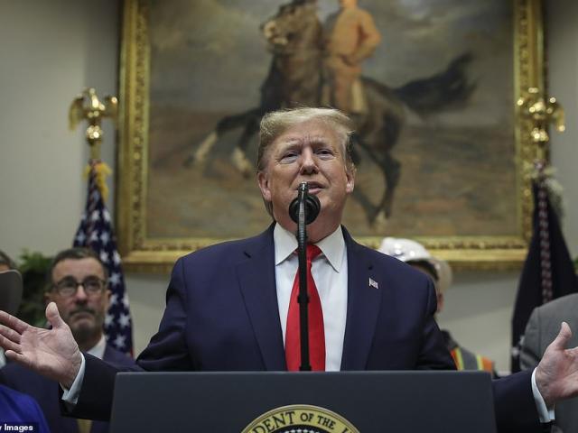 Thế giới - Hạ viện Mỹ thông qua nghị quyết kiểm soát hành động của ông Trump với Iran