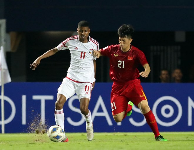 Trận đấu giữa U23 Việt Nam và U23 UAE diễn ra vô cùng kịch tính ngay sau tiếng còi khai cuộc