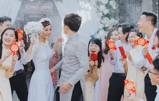 Hủy hôn với bạn trai 6 năm, MC VTV Cẩm Tú kết hôn với chàng trai trong “Người ấy là ai” - 3