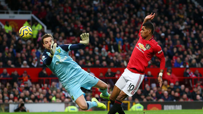 Rashford mở tỉ số trận đấu
