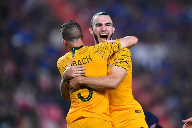 Trực tiếp bóng đá U23 Thái Lan - U23 Australia: Chủ nhà suýt thủng lưới bàn thứ 3 (Hết giờ) - 3