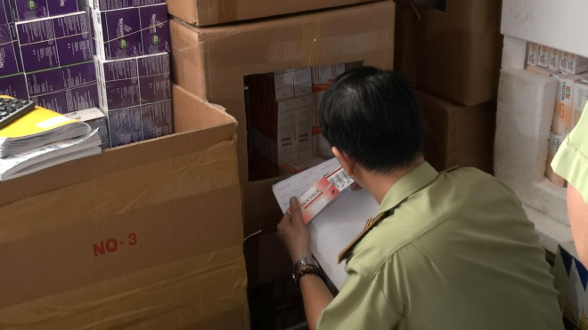 Lực lượng chức năng phát hiện lượng lớn tân dược không rõ nguồn gốc