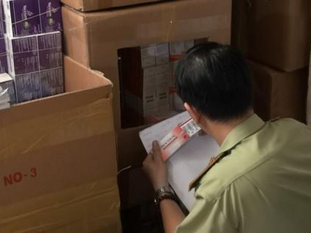 Pháp luật - Công an lật tẩy bí mật của phụ nữ 60 tuổi và thanh niên 26 tuổi