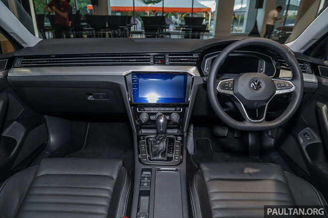 Volkswagen Passat 2020 ra mắt với duy nhất một phiên bản, giá từ 1,072 tỷ đồng - 4